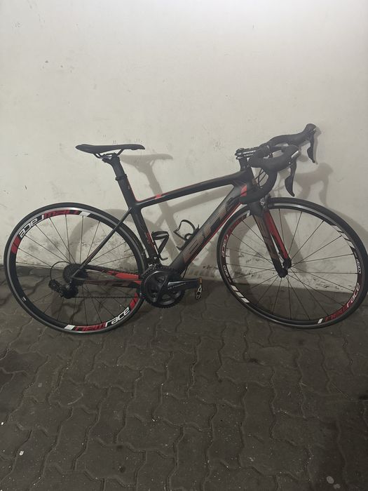 Bh G9 toda em carbono