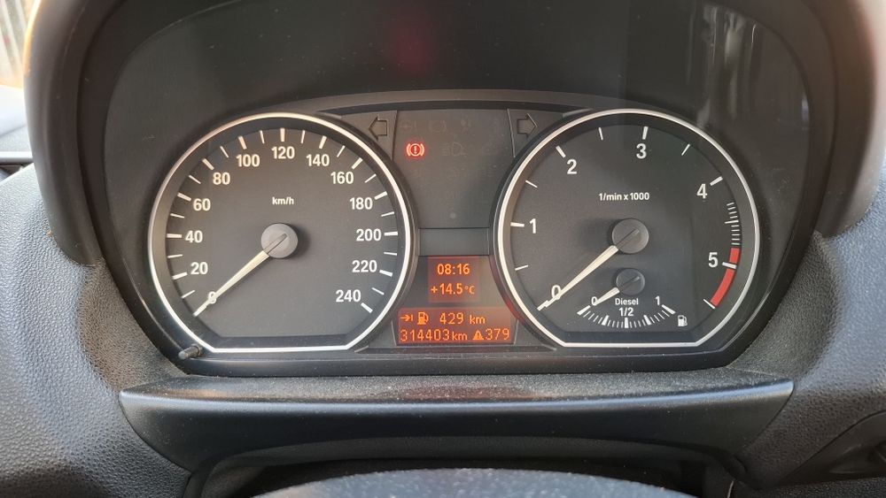 BMW Série 1 120D