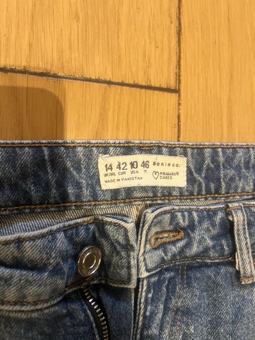 Primark Jeansy z przetarciami