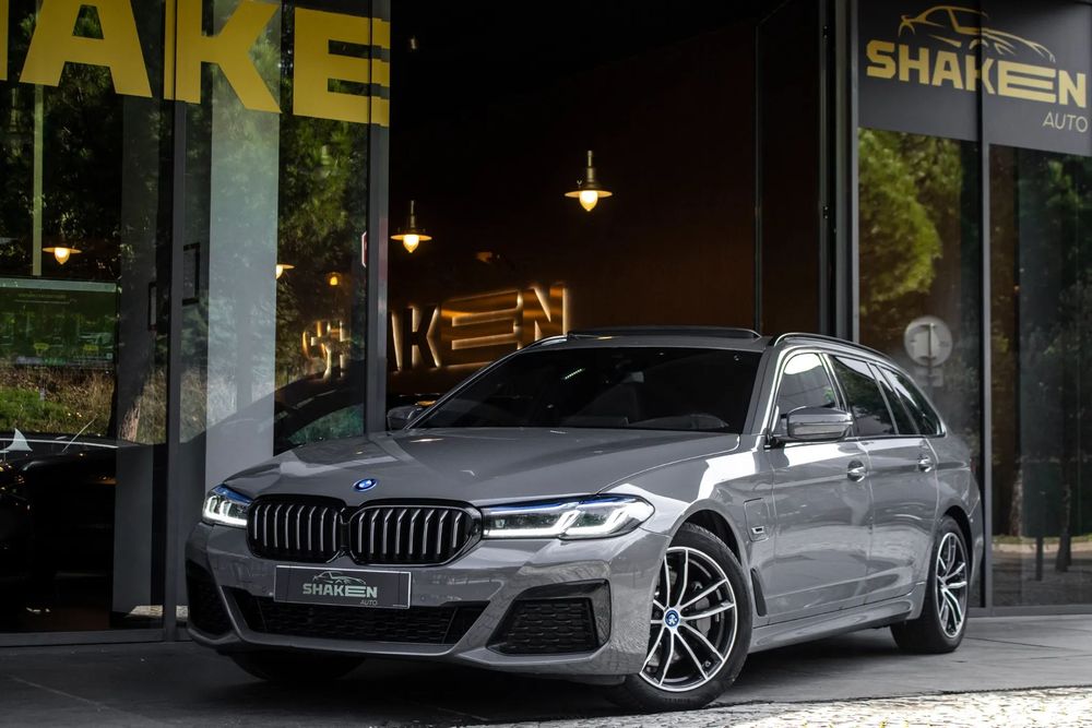 BMW 530 e Pack Desportivo M