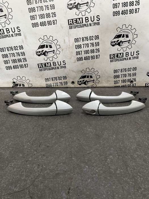 Комплект ручок W204 w212 w166