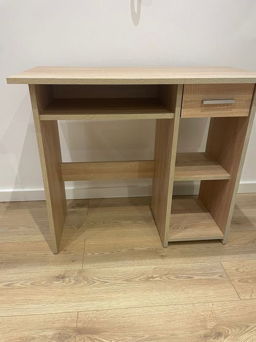 Secretária como nova!