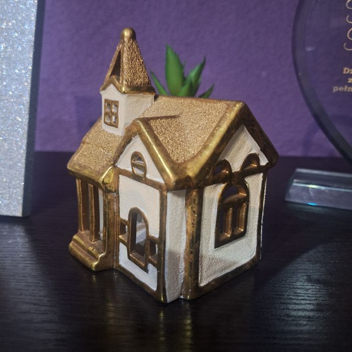 Domek , lampion ozdobny