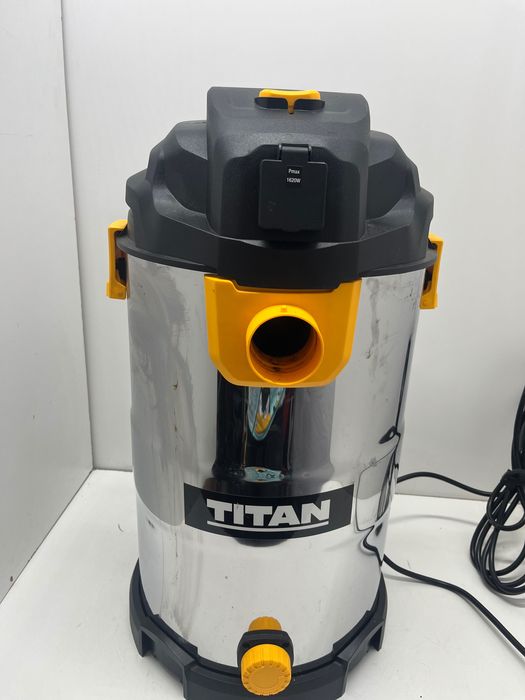 Odkurzacz przemysłowy Titan TTB777VAC 1500 W 40 L sucho mokro gw12m fv23