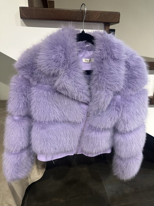 Шубка на дівчинку