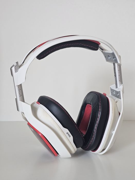 Astro A40 TR + MixAmp Pro (Xbox/PC) – Excelente Estado
