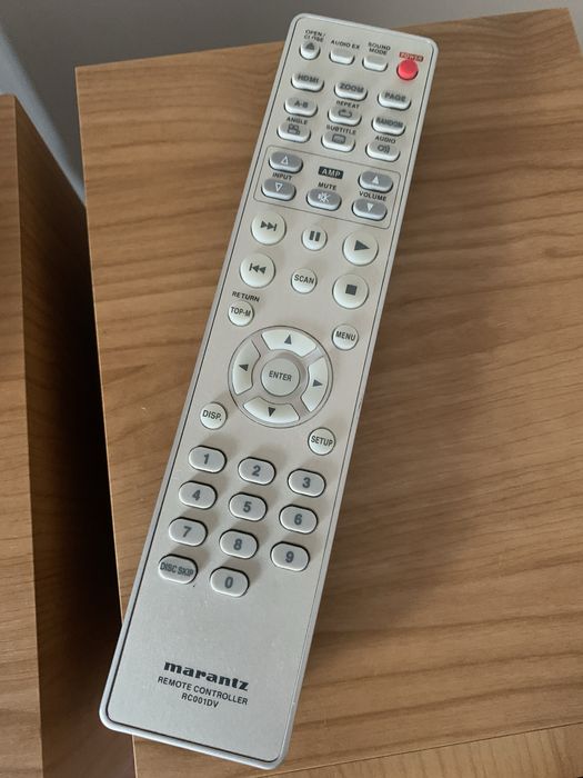 Marantz Leitor de CD/DVD DV3002