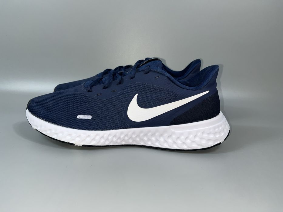 Кросівки Nike Revolution 46 розмір (устілка 30 см)