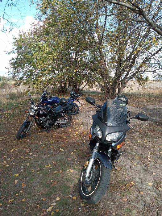Продам HONDA CB 400 SF 1993
