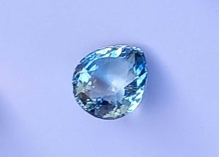 Akwamaryn 1,88ct | Piękny, bleu marine