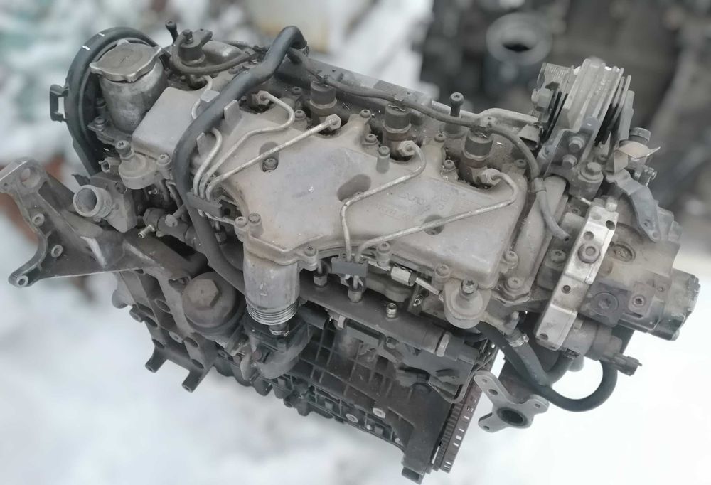 Двигун - Volvo D5  2.4