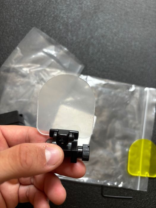 Mira holográfica + proteção com lente transparente ou Amarela ( NOVO )