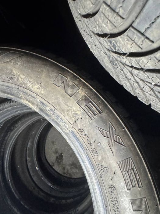 Nexen 205/55/16 комплект зимних шин