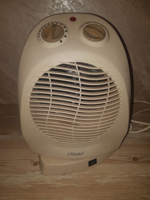 Тепловентилятор Maestro MR923 б/в