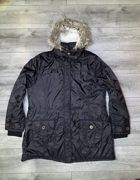 Жіноча куртка демисезонна зима