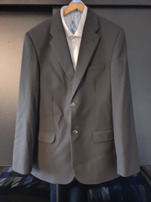 Garnitur na wysokiego mężczyznę