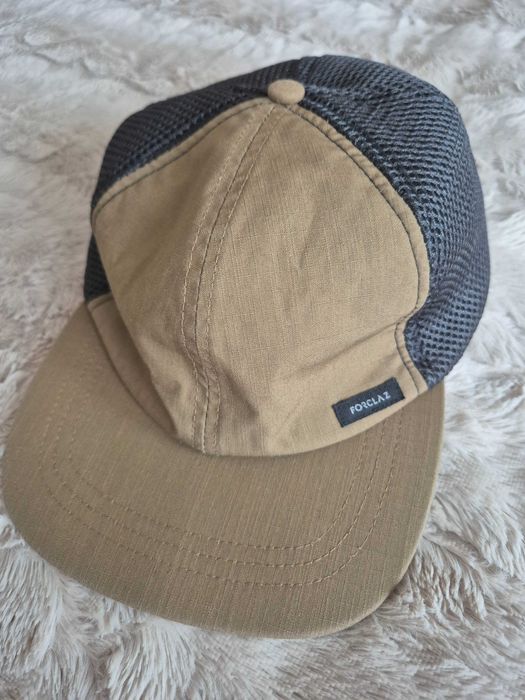 Czapka z daszkiem  trekkingowa FORCLAZ  męska