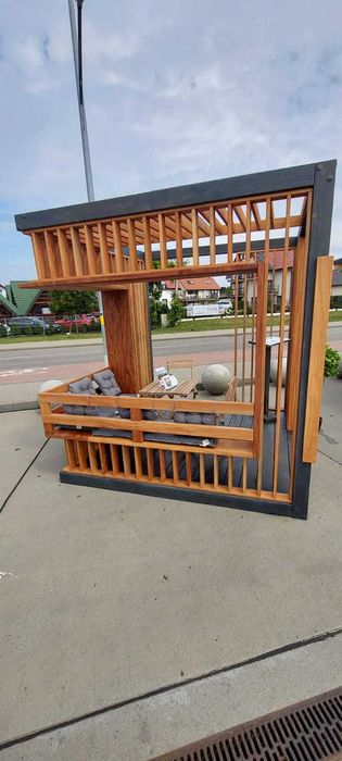 Altana, altanka drewniana, wiata weranda konstrukcja drewno Okoume