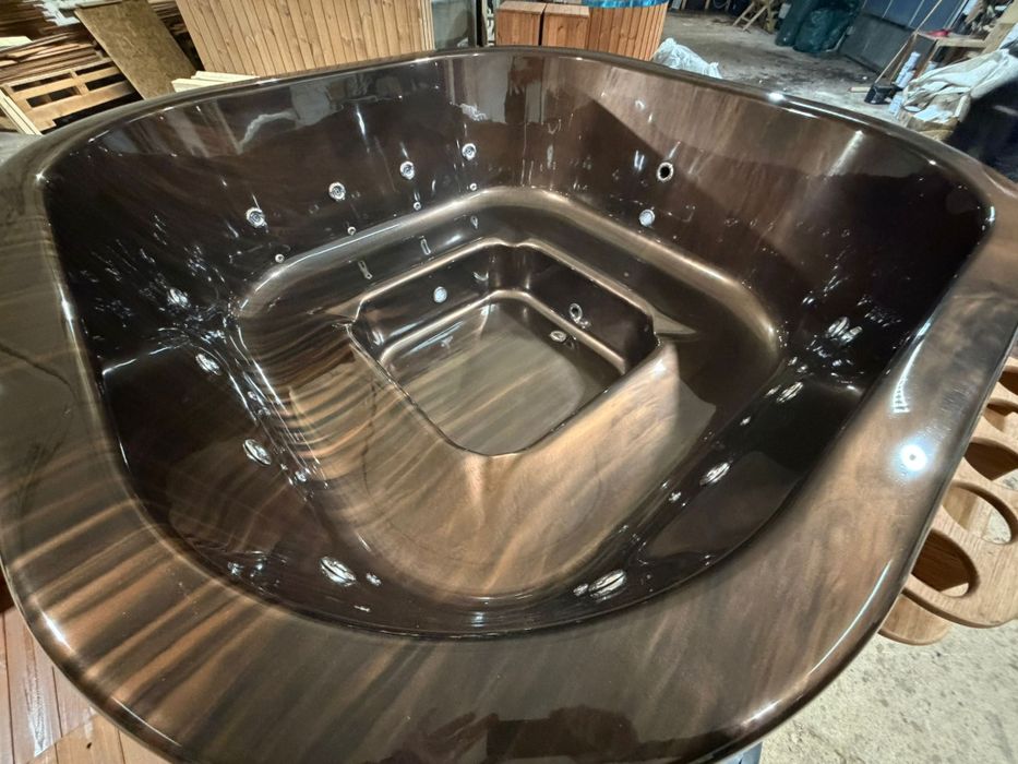 Balia bania jacuzzi mobilne na przyczepce,