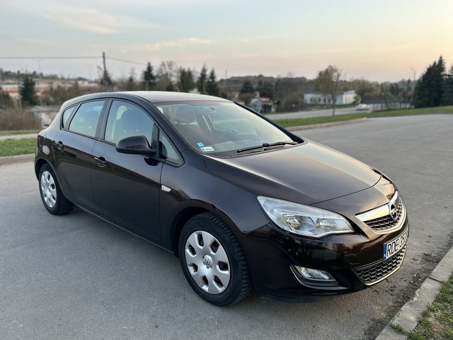 Opel Astra J 1.6 benzyna 2012 | Hatchback | Salon Polska