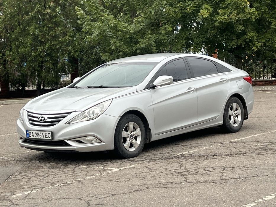 Hyundai Sonata 2014г.    Газ 2.0