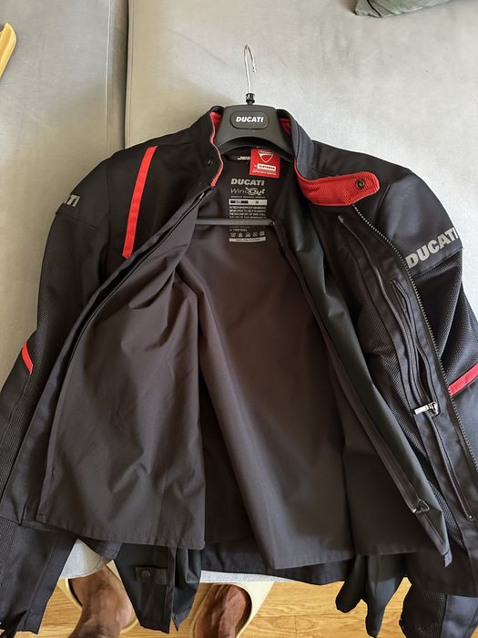 Casaco Ducati flow C4 + by Spidi
