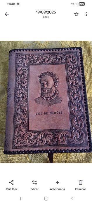 2 Capas e 2  Estojos Escolares Vintage