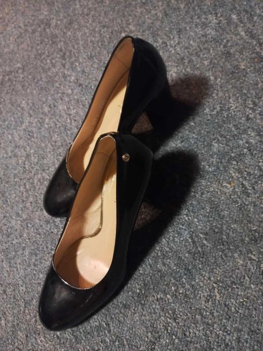 Czarne buty eleganckie na obcasie VENEZIA 38/39