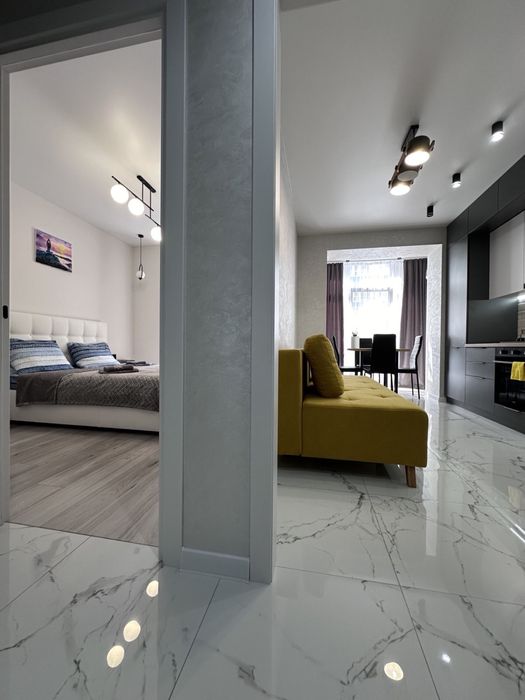 Подобово. Височана 18 Парковка..Центр. Нова