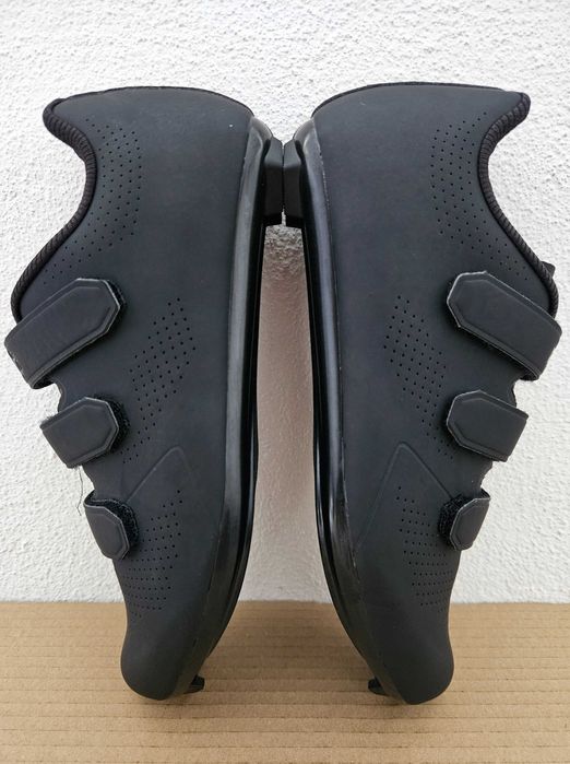 Sapatos de ciclismo AGU nº40, 42, 43, 44 e 46 c/Travessas (Novos)