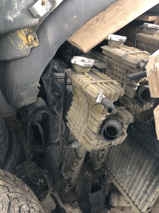 Стойка рульова турбина сципление радиатор кпп Mercedes Vito Вито 638