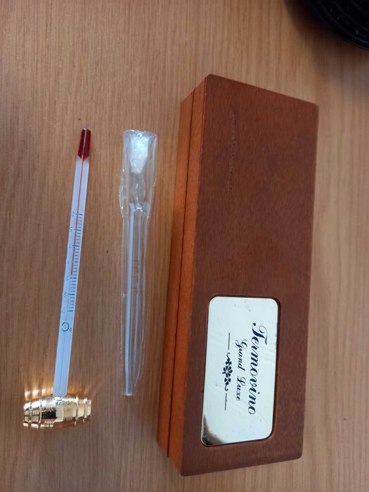 Termómetro  de vinho