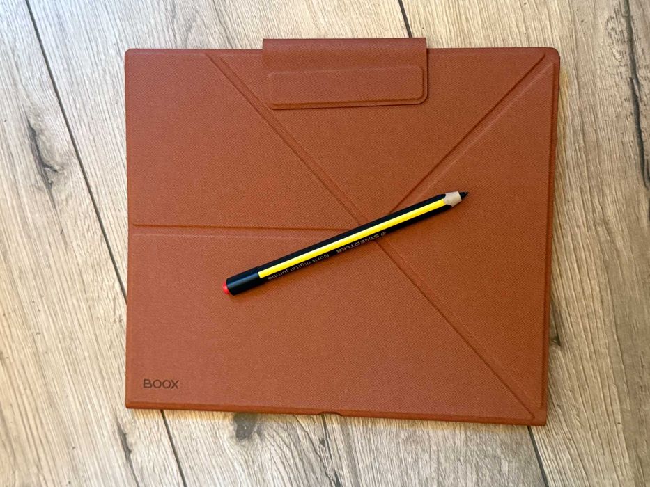 Onyx Boox Note Air 5c + etui + Staedtler Noris pen