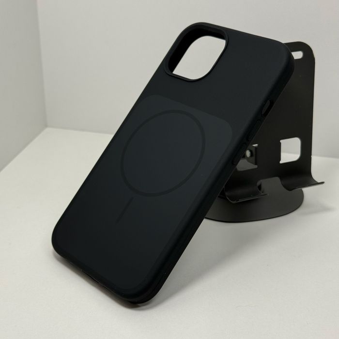 Чохол на iPhone 13, чорно-сірий з підтримкою MagSafe та мікрофіброю