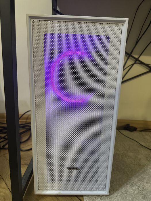 Ігровий компютер на продаж