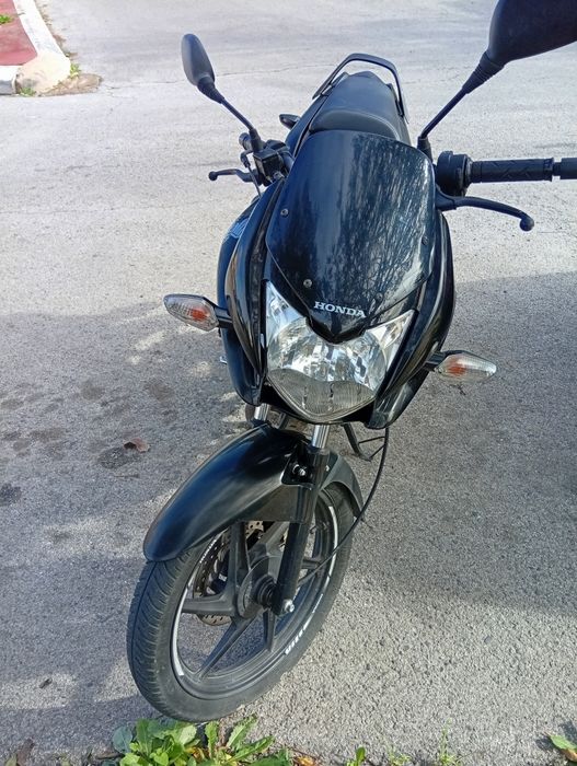 Vende se mota 125 em perfeitas condições