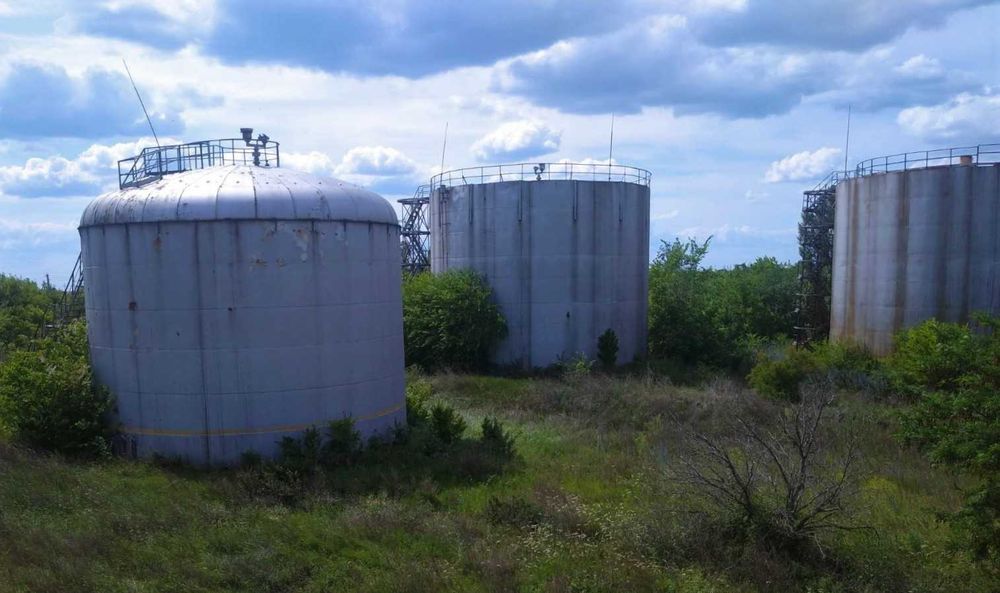 Продам нафтобазу (нефтебазу) парк більше 5000м3 з ЖД колією Одеська об