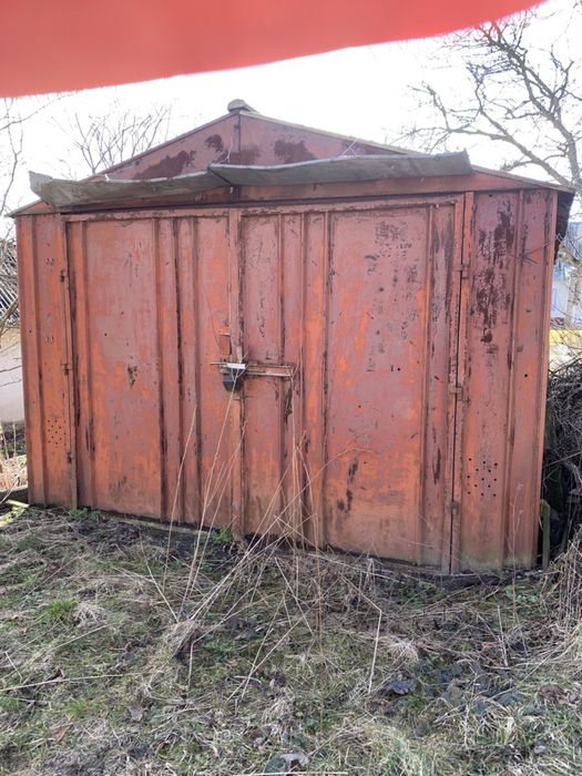 Гараж металевий. Конструкції металевого гаража