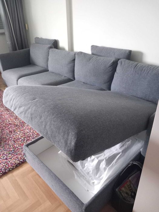 Sofá IKEA de 4 lugares, chaise longue e 2 encostos de cabeça