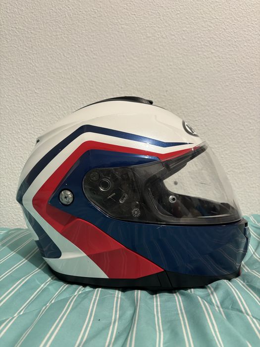 Capacete HJC branco azul e vermelho