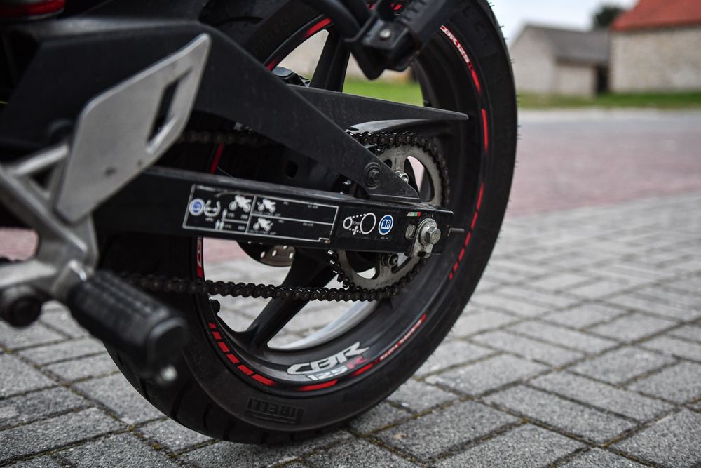 Honda CBR 125R JC50 - 2016r