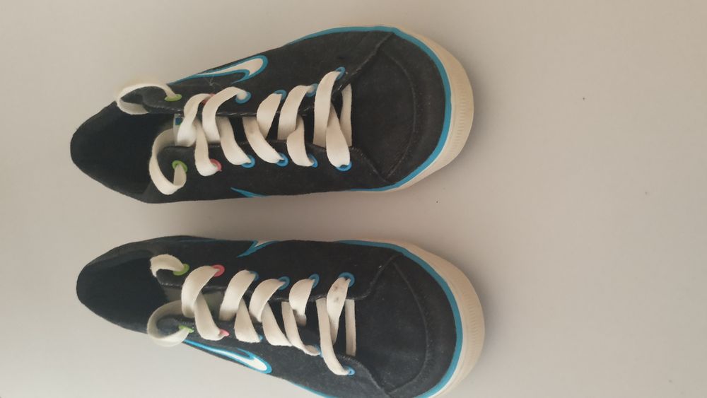 Tenis como novos da marca Nike