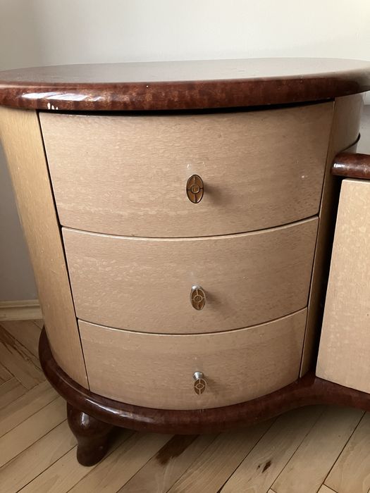 Тумба для вітальні, виробництво Малайзія