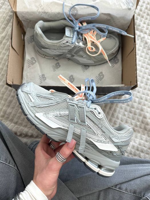 Кросівки жіночі New Balance  Double Lacas Silver