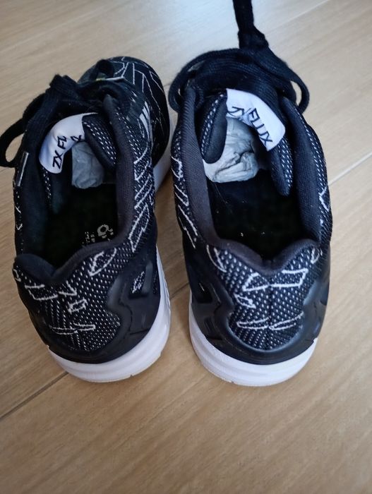 Buty Sportowe Adidas Torsion Rozmiar 7.5