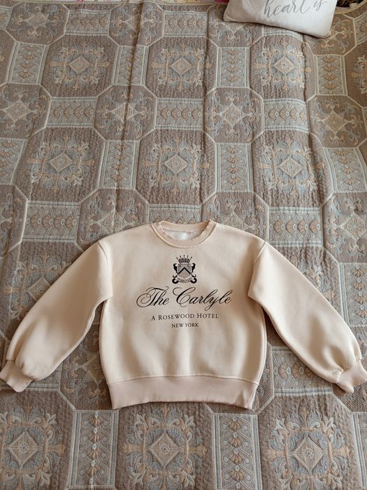 Гарний світшот 8-10 років в ідеалі