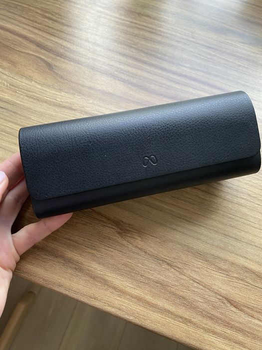 Etui ładujące do okularów Meta Ray Ban Display