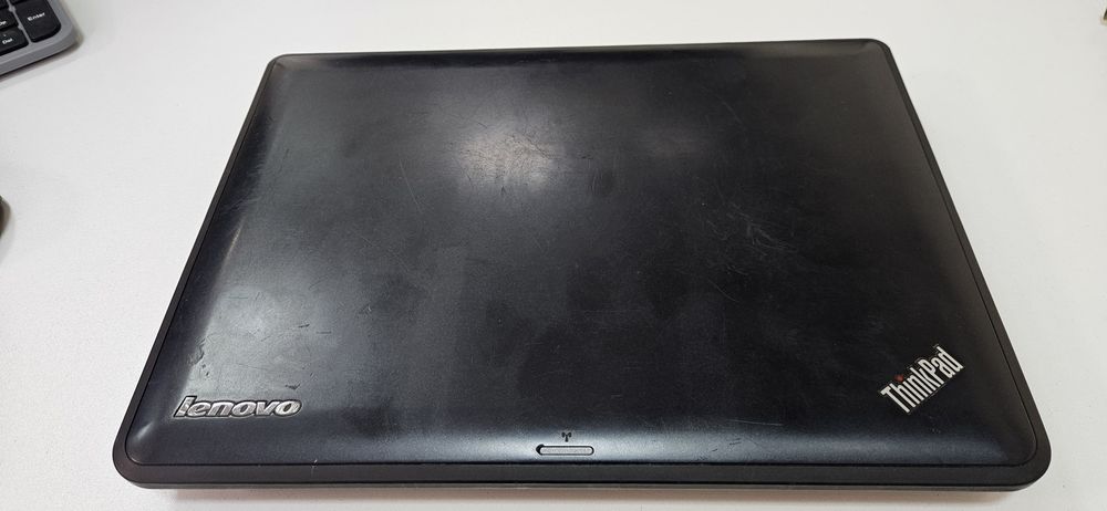 Ноутбук 10 дюймів маленький Lenovo x131e