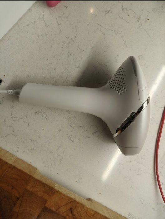 Фото эпилятор  Lumea Prestige