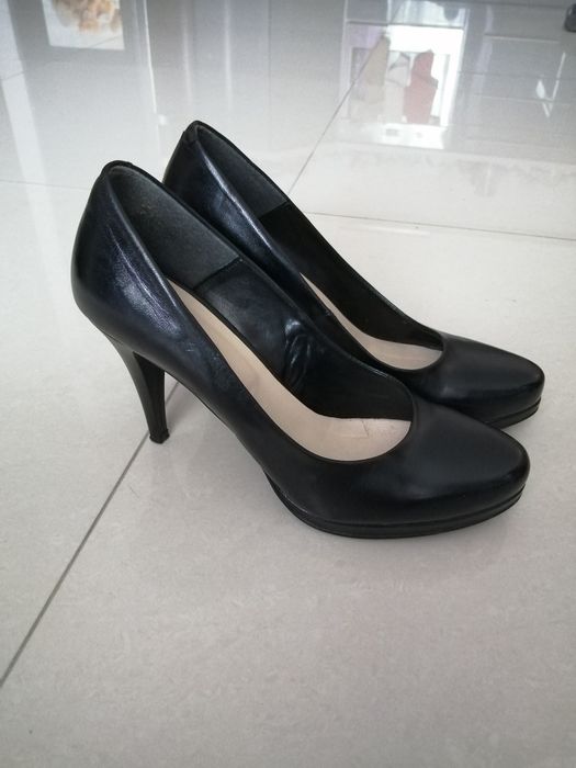 Szpilki skórzane Lasocki 39